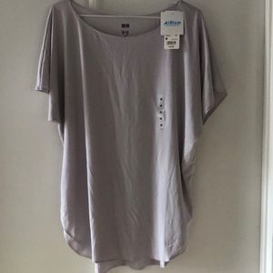 Lavender Uniqlo Airism t-shirt - M - NWT